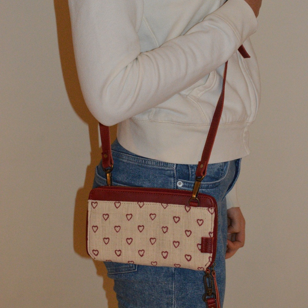 Crossbody Wallet (new)